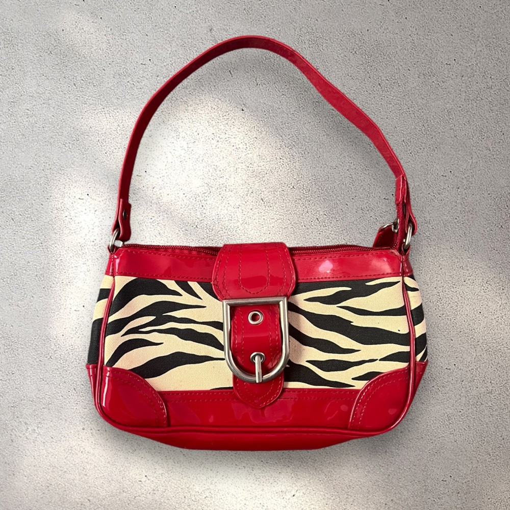 Shoulder bag